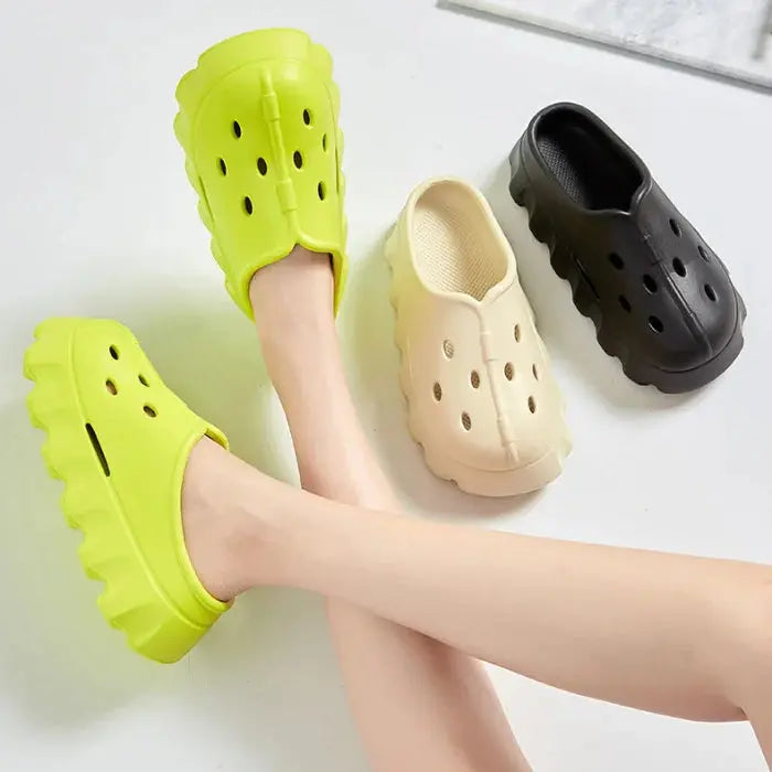 Women’s summer thick bottom beach slippers - footwear